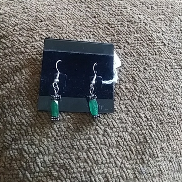 Green Adventurine Earrings - Picture 2 of 2